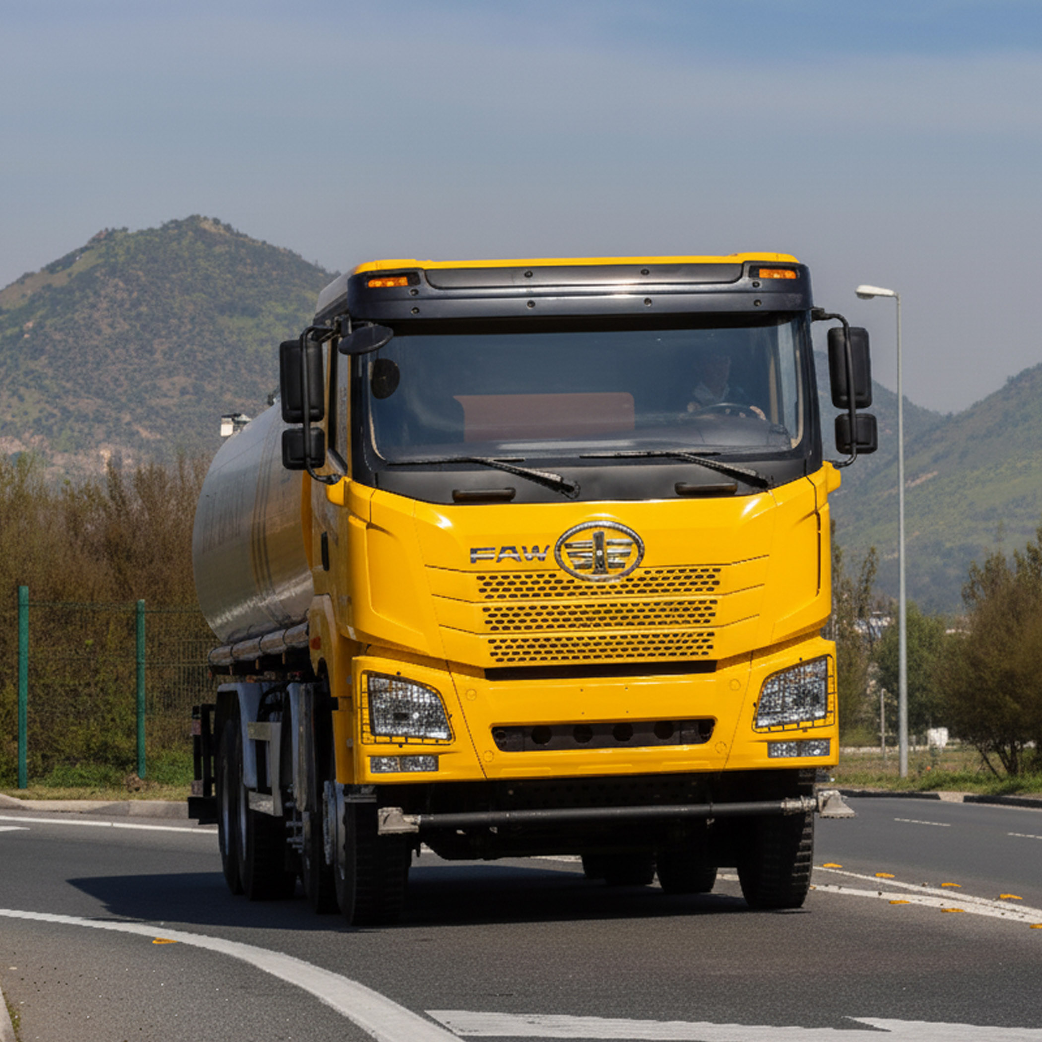 Camión F-4642 Aljibe (versión MT) - Maco Tattersall