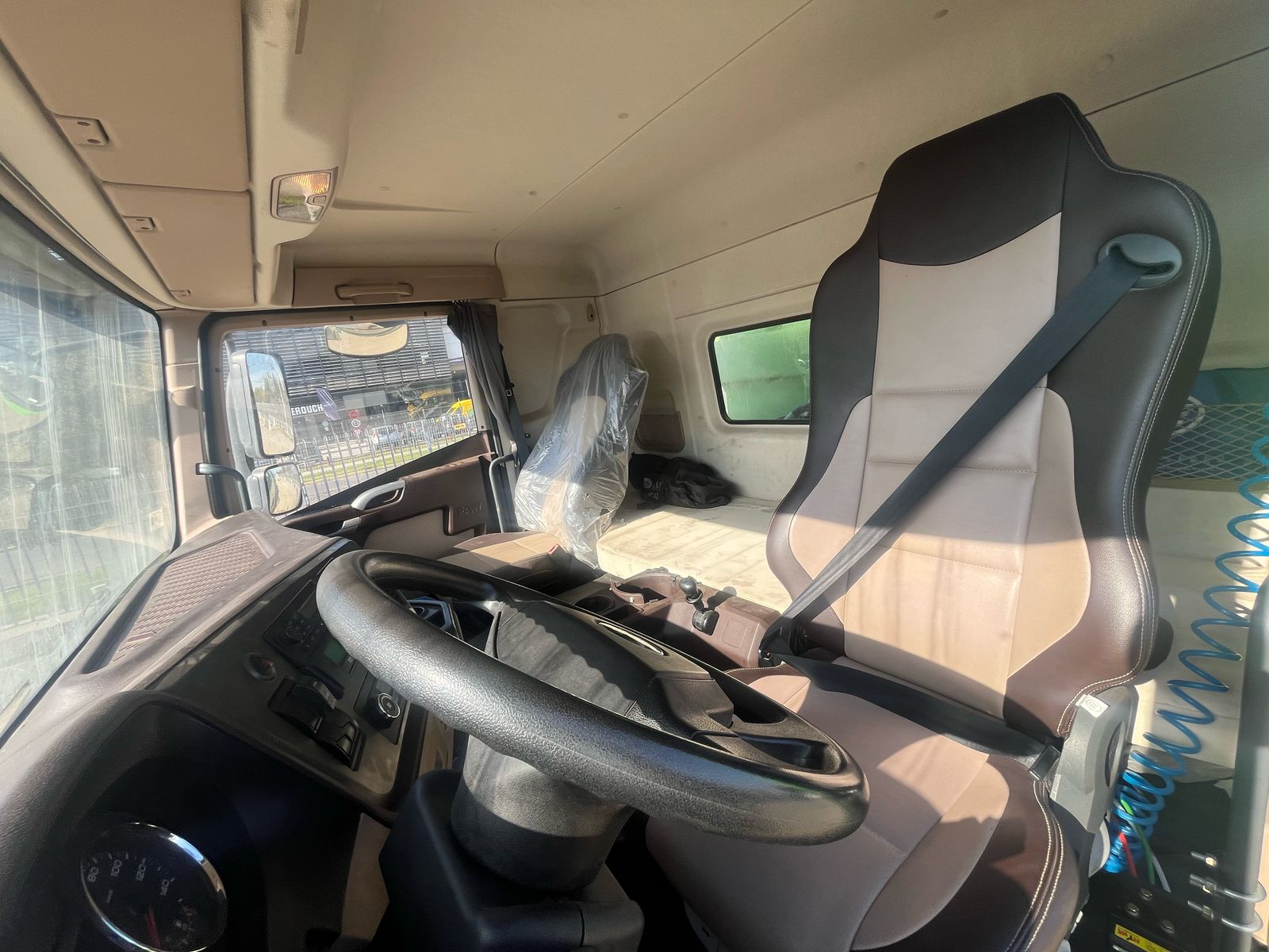 FAW F 4642 tolva 20m3