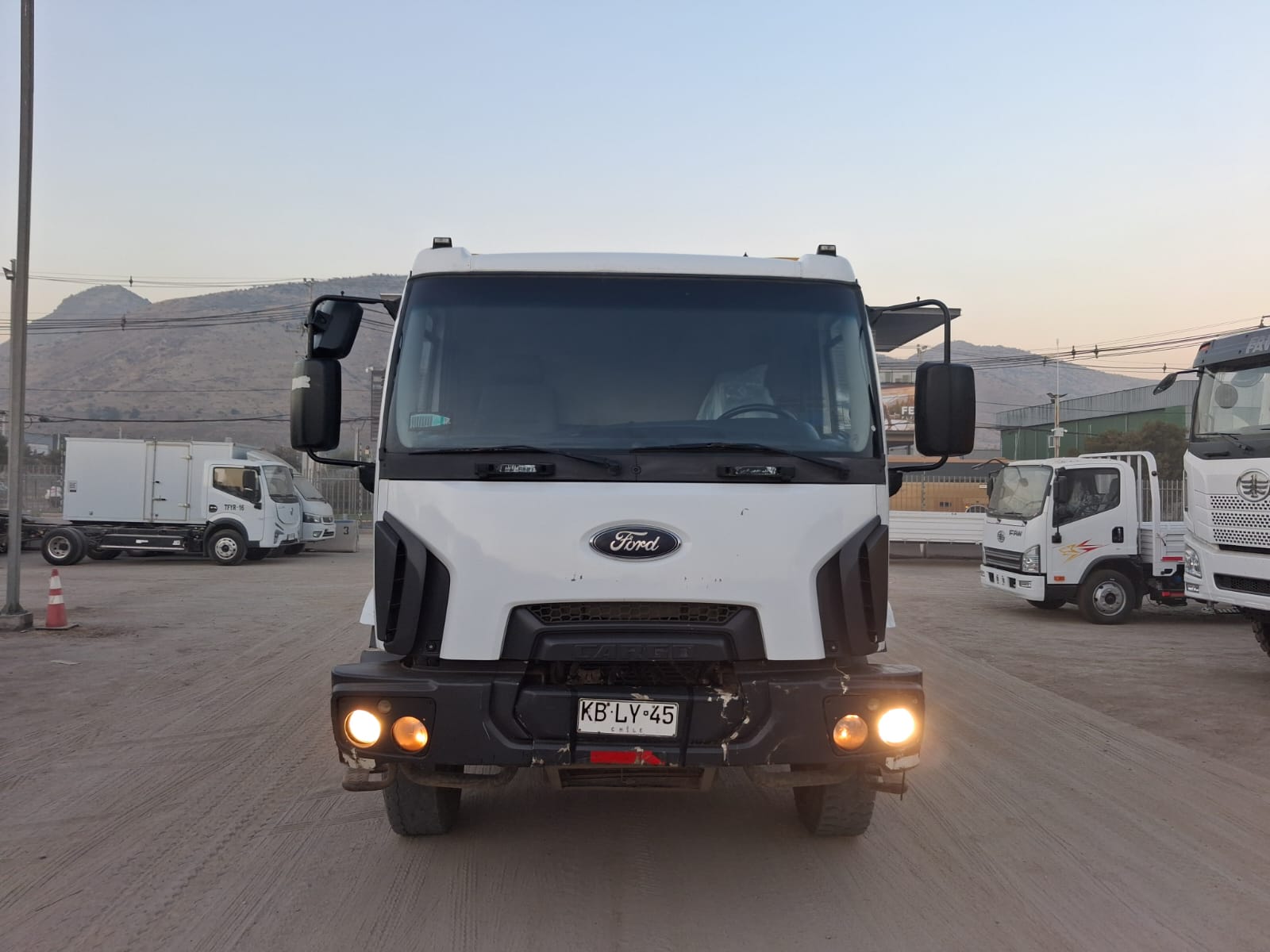 FORD CARGO 3133C