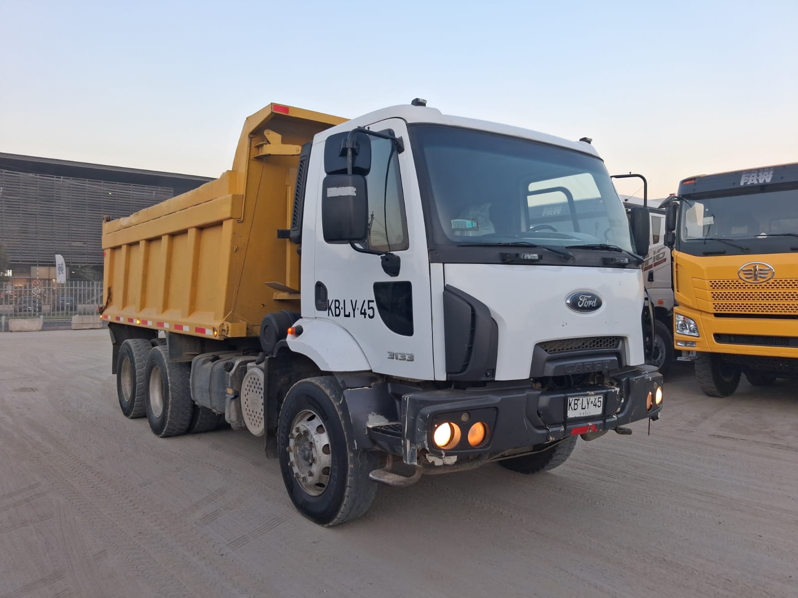 FORD CARGO 3133C
