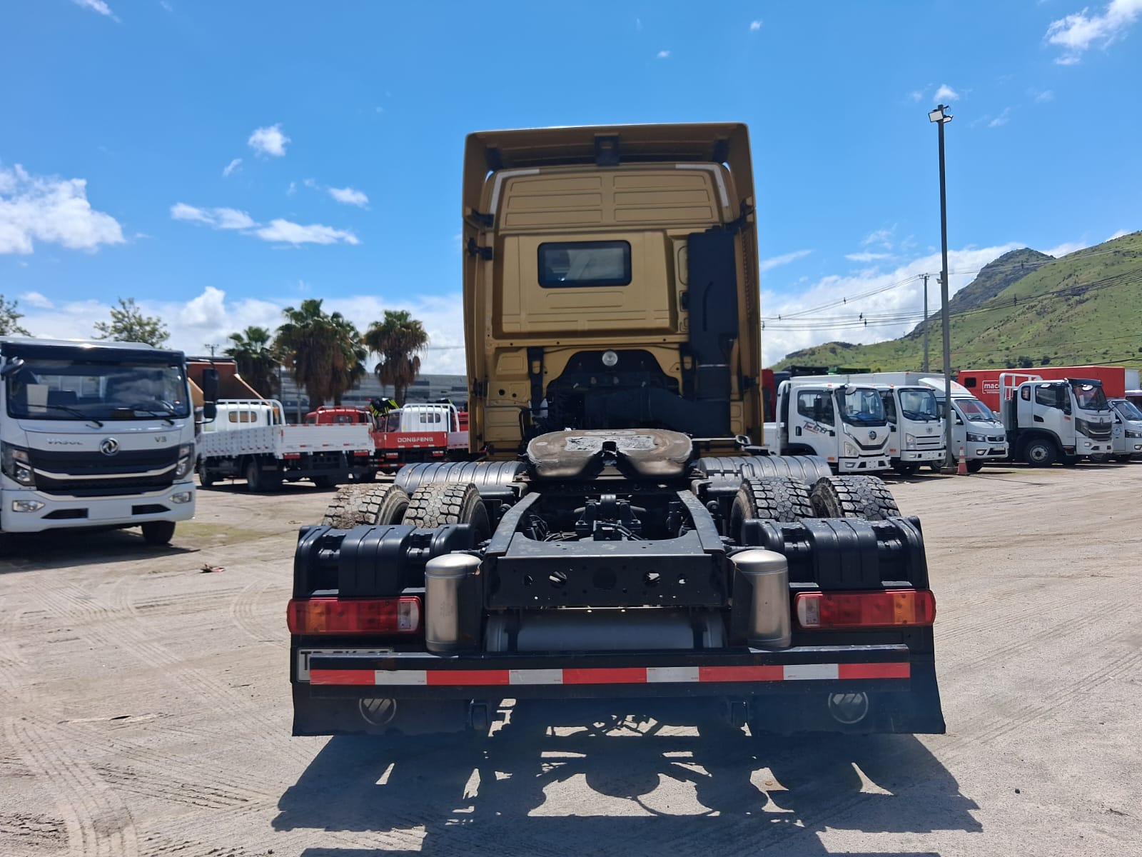 FOTON AUMAN TRACTO 2544R AUT