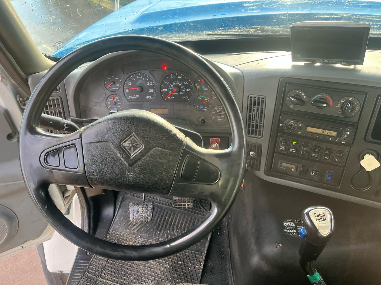 International 7600
