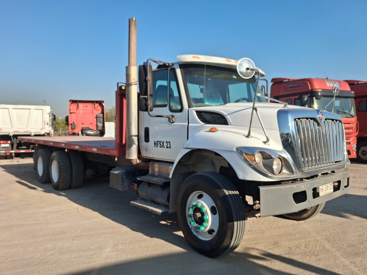 INTERNATIONAL 7400