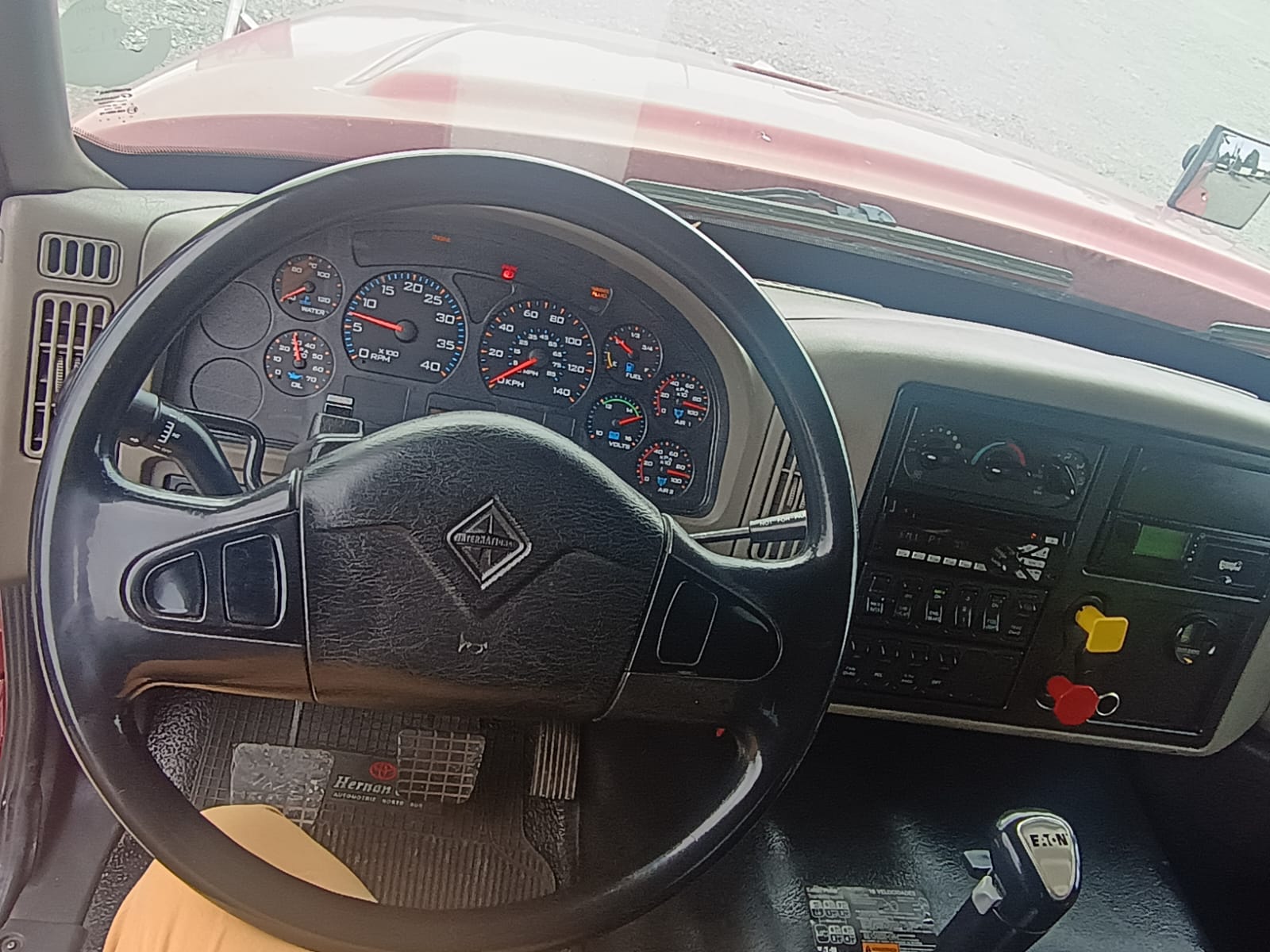 International 7600