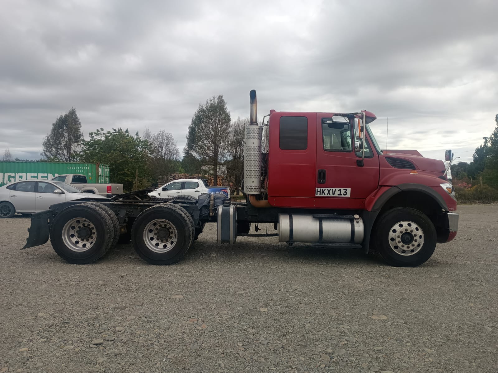 International 7600