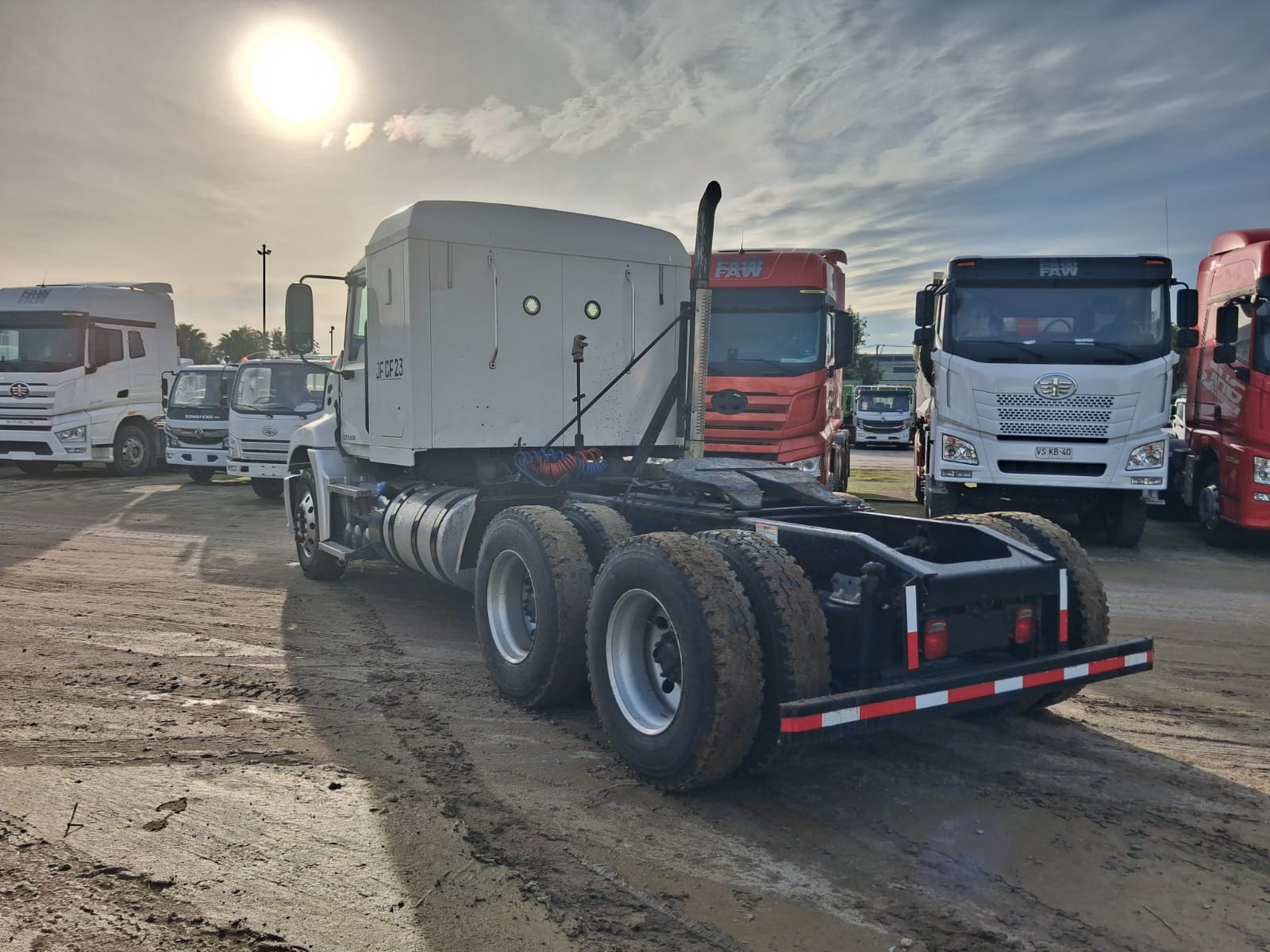 MACK CXU 613 E