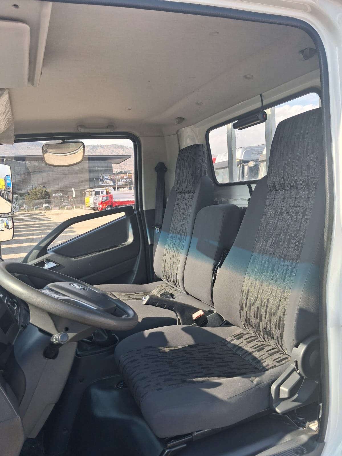 MAXUS C35 2.0