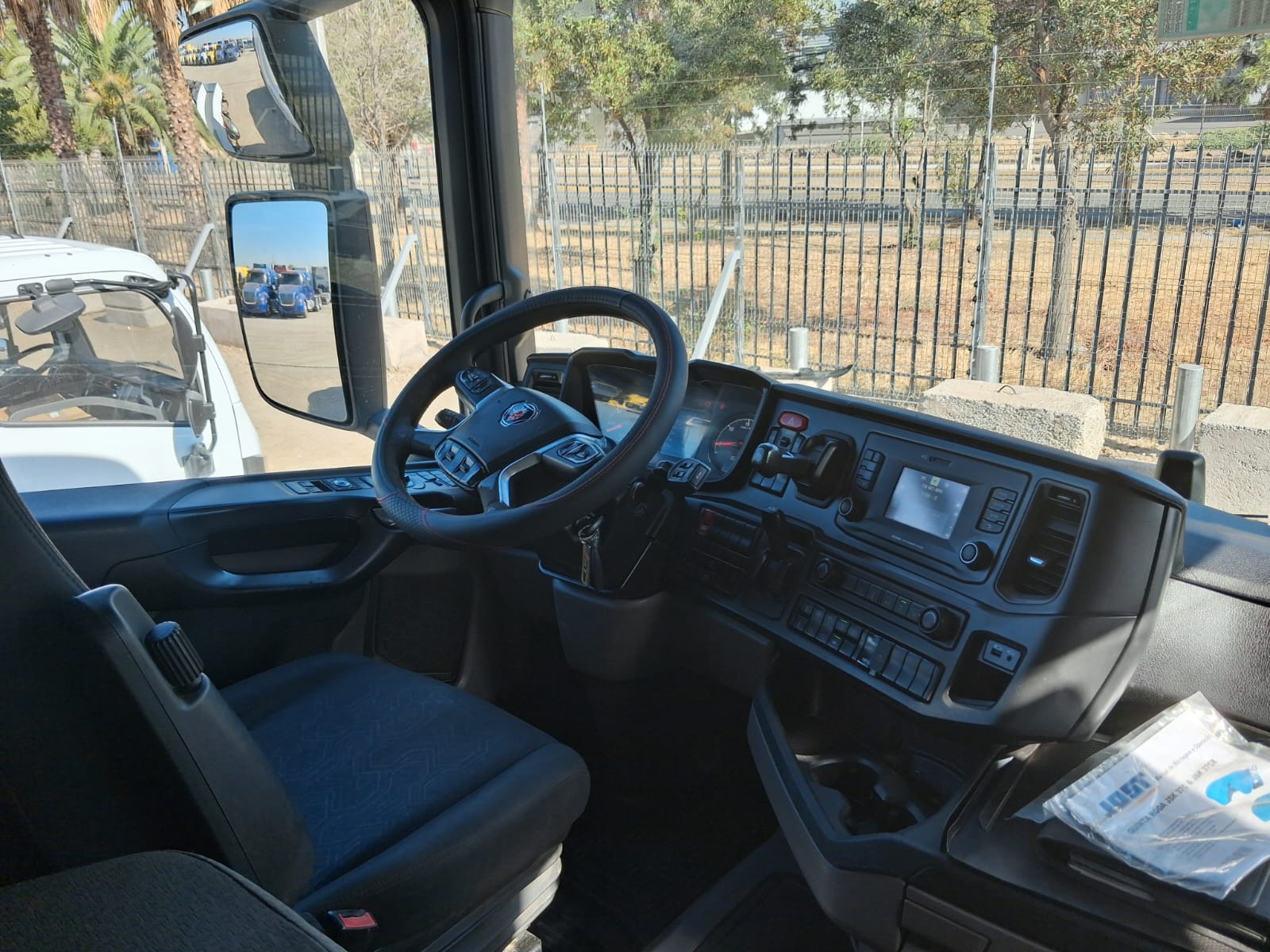 SCANIA R500A 6x2 2022