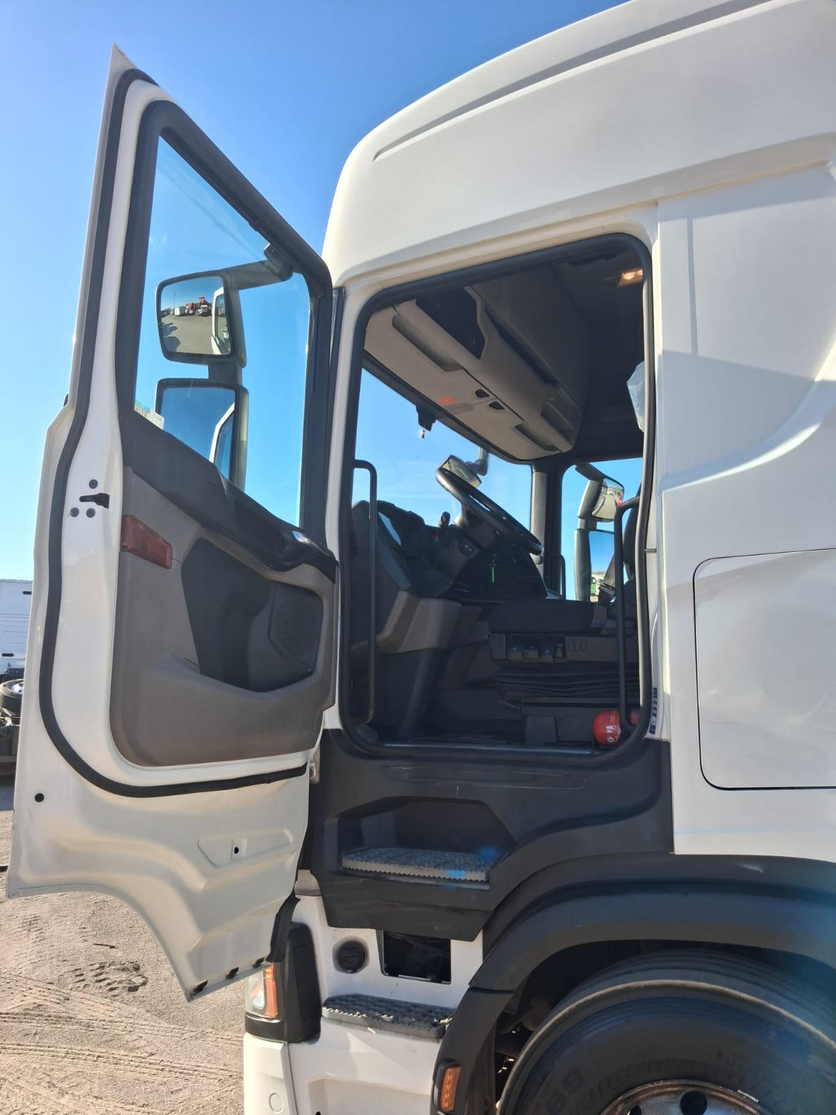 SCANIA R500