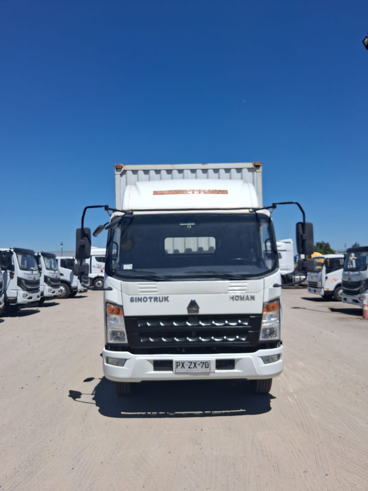 SINOTRUK HOMAN 1217 C