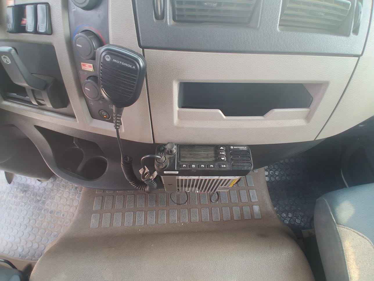 VOLVO VM 330