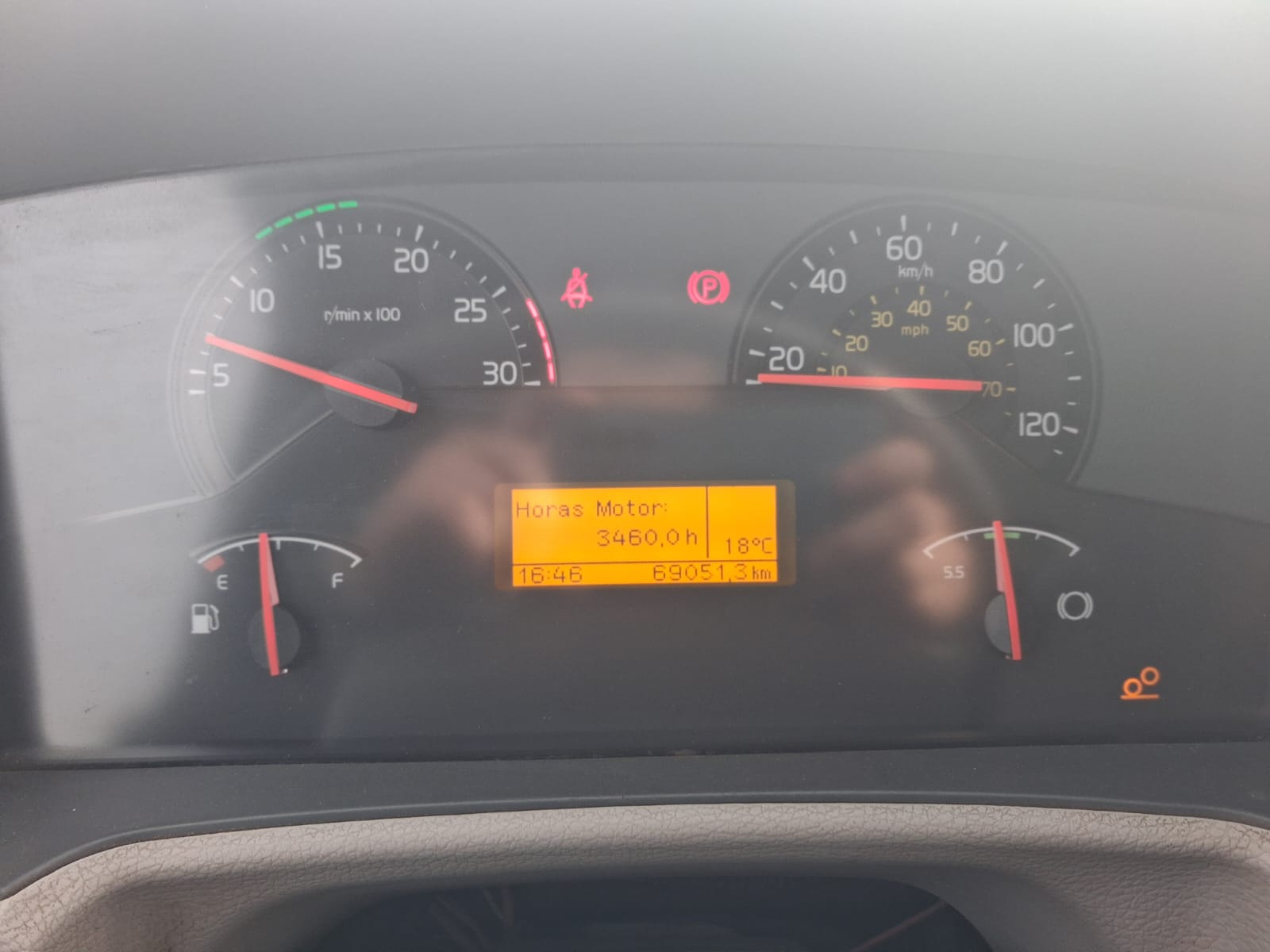 VOLVO VM 330